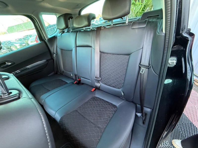 PEUGEOT 3008 2.0 HDI HYBRID 200CV BVA GARANTIE 6 MOIS