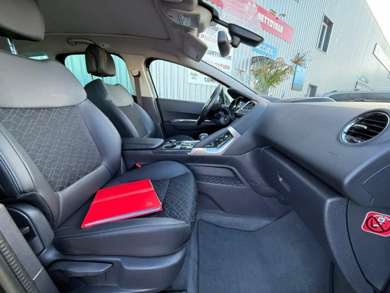 PEUGEOT 3008 2.0 HDI HYBRID 200CV BVA GARANTIE 6 MOIS