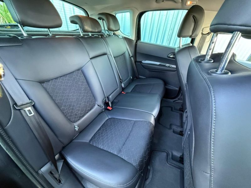 PEUGEOT 3008 2.0 HDI HYBRID 200CV BVA GARANTIE 6 MOIS