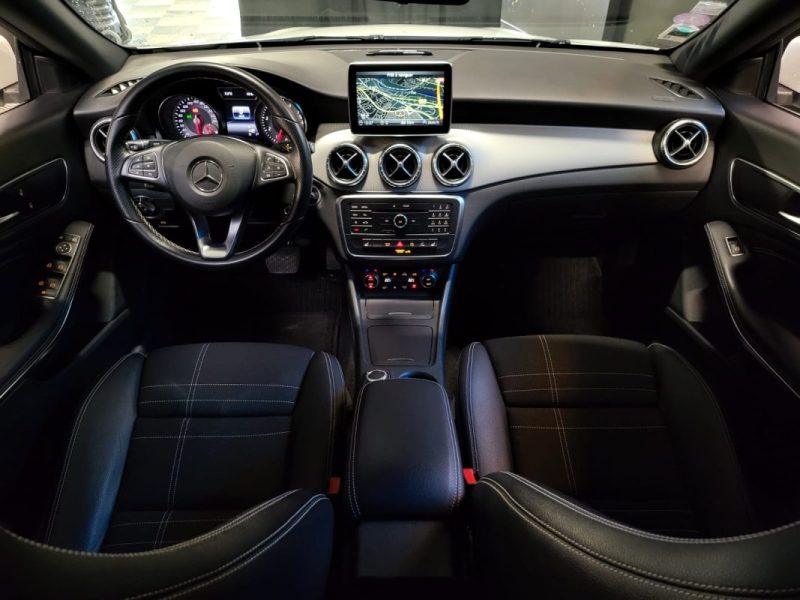 MERCEDES CLA SHOOTING BRAKE 180 7G-DCT 122cv SENSATION 