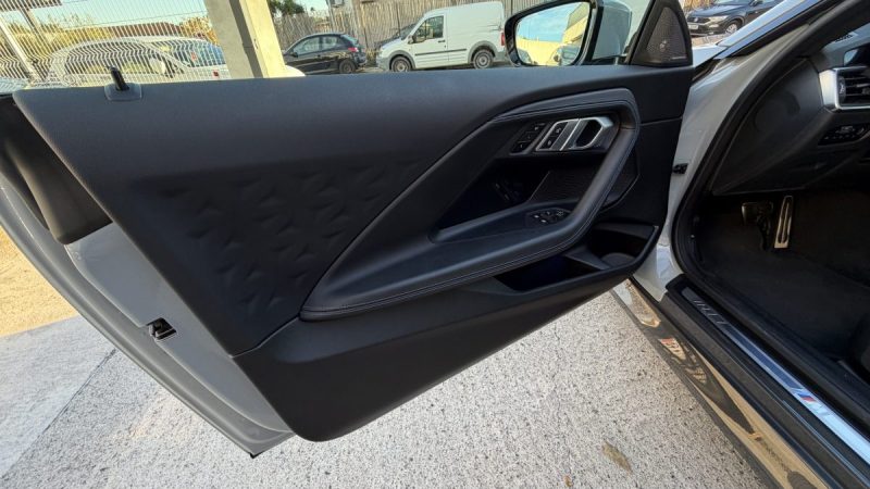 B.M.W. SERIE 2 220IA 184CH Pack M