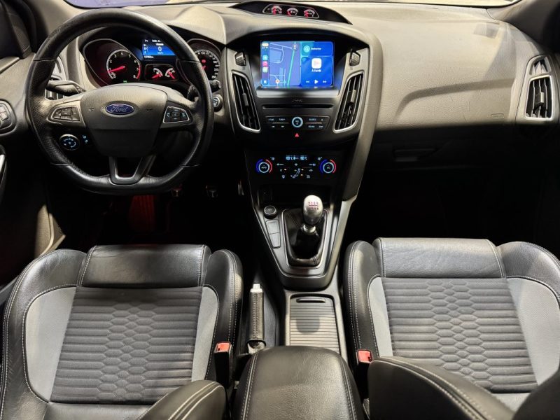 FORD FOCUS ST 2.0 ECOBOOST 250CH - SUIVI D'ENTRETIEN COMPLET 