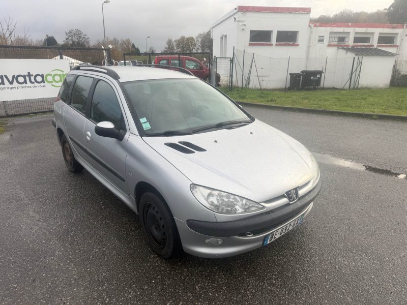 PEUGEOT 206 1.4 HDI 70CV VENDU EN CONTRE VISITE