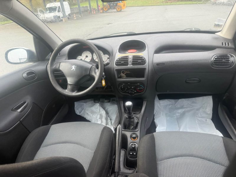 PEUGEOT 206 1.4 HDI 70CV VENDU EN CONTRE VISITE