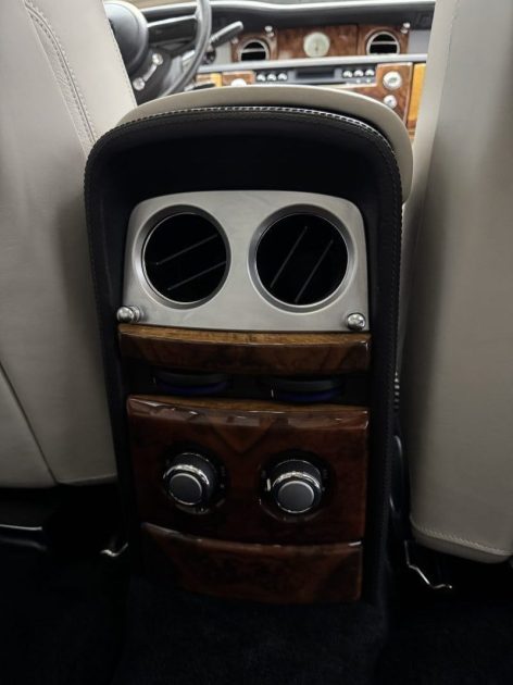 Rolls Royce Phantom VII Coachline Seashell - V12 - 6,75L - BVA6 - 460ch - 2003