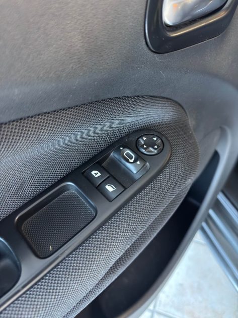 Citroën C3 Picasso Exclusive 1.6 BlueHDi 100ch – 2017 - Faible KM • Distribution neuve • CT ok 