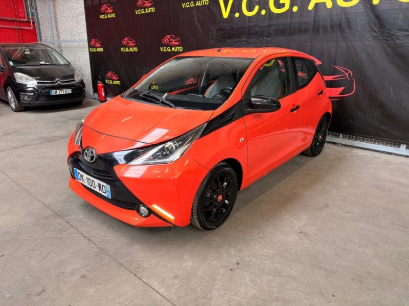 TOYOTA AYGO 1.0 VVT-i 69ch Stop&Start X-Play 