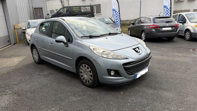 PEUGEOT 207 1.6 HDI 90  Garantie