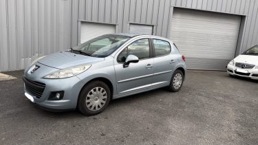 PEUGEOT 207 1.6 HDI 90  Garantie