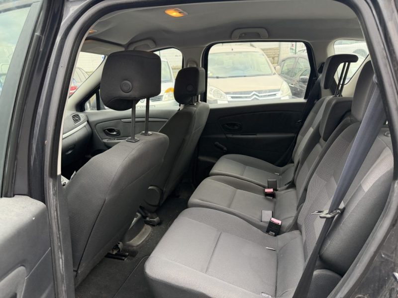 RENAULT SCENICIII 1.5 DCI 110CH FAP AUTHENTIQUE Garantie