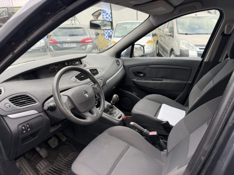 RENAULT SCENICIII 1.5 DCI 110CH FAP AUTHENTIQUE Garantie