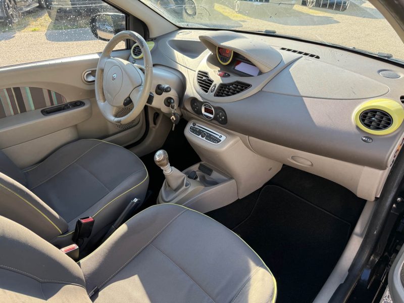 RENAULT TWINGO II 1.2 LEV 16V 75CH AUTHENTIQUE ECO² 2011