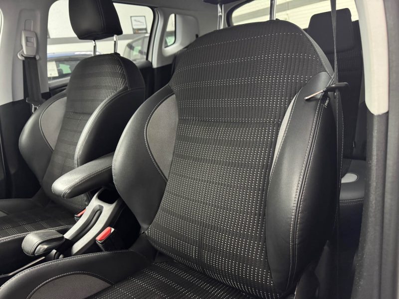 PEUGEOT 2008 1.6 E-HDI 92ch ALLURE GRIP CONTROL 1ERE MAIN GARANTIE 24 MOIS HISTORIQUE COMPLET  🇨🇵