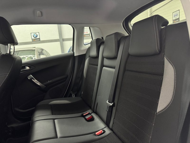 PEUGEOT 2008 1.6 E-HDI 92ch ALLURE GRIP CONTROL 1ERE MAIN GARANTIE 12 MOIS HISTORIQUE COMPLET  🇨🇵