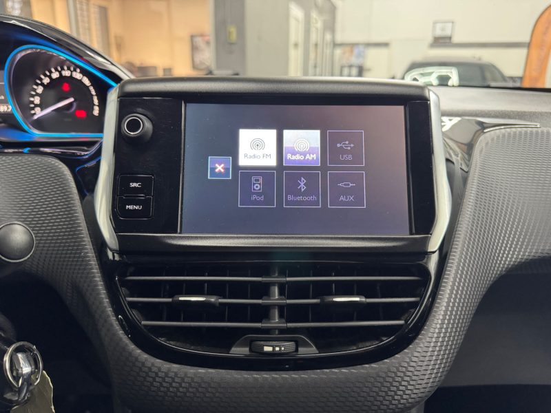 PEUGEOT 2008 1.6 E-HDI 92ch ALLURE GRIP CONTROL 1ERE MAIN GARANTIE 12 MOIS HISTORIQUE COMPLET  🇨🇵