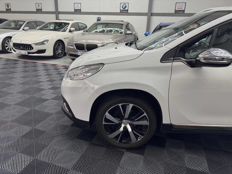 PEUGEOT 2008 1.6 E-HDI 92ch ALLURE GRIP CONTROL 1ERE MAIN GARANTIE 12 MOIS HISTORIQUE COMPLET  🇨🇵