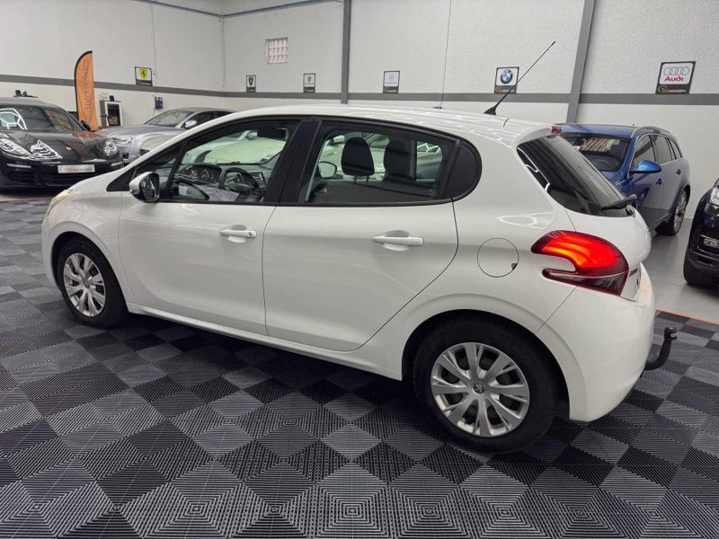 PEUGEOT 208 1.6 BLUE HDI 75ch ACTIVE GARANTIE 12 MOIS 2EME MAIN HISTORIQUE COMPLET 🇨🇵