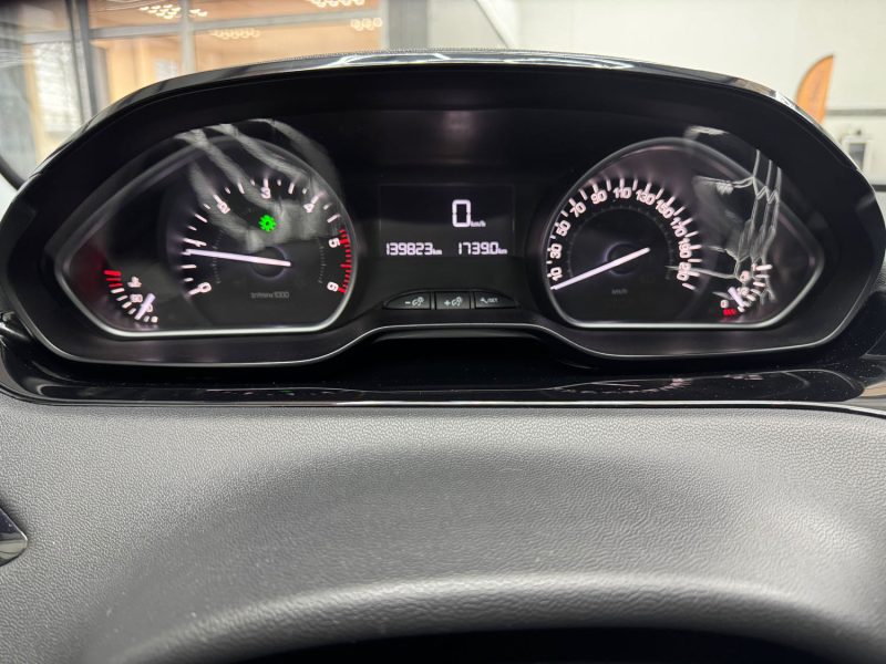 PEUGEOT 208 1.6 BLUE HDI 75ch ACTIVE GARANTIE 12 MOIS 2EME MAIN HISTORIQUE COMPLET 🇨🇵