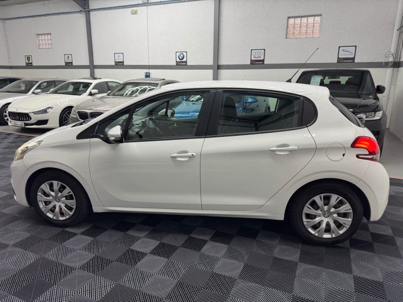 PEUGEOT 208 1.6 BLUE HDI 75ch ACTIVE GARANTIE 12 MOIS 2EME MAIN HISTORIQUE COMPLET 🇨🇵
