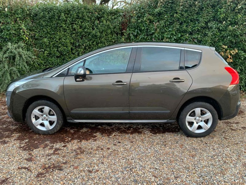 PEUGEOT 3008 2.0 HDI 16V 150 FELINE 2010