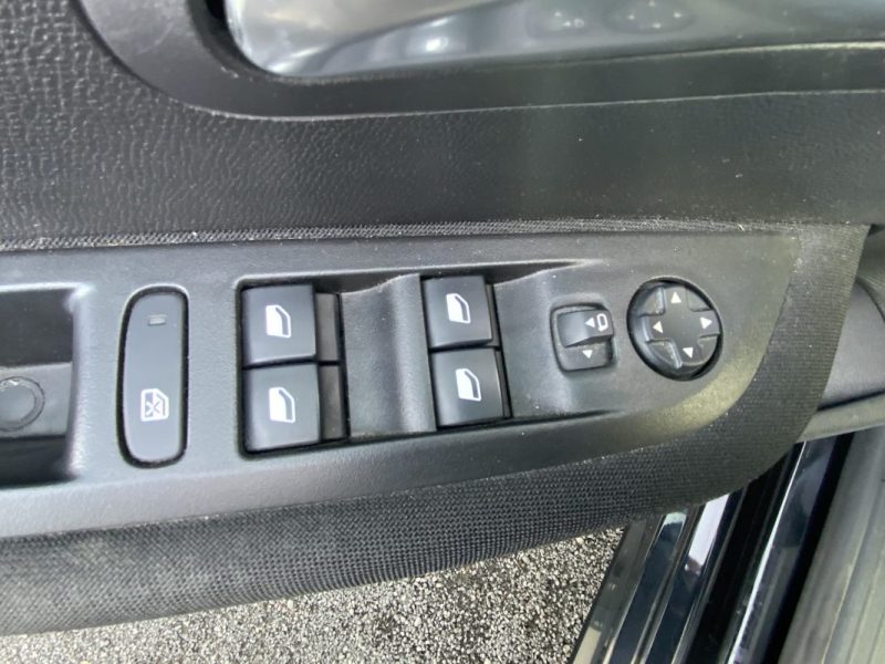 PEUGEOT 208 1.5 BLUE-HDI 100 CV ACTIVE  56 590KM 