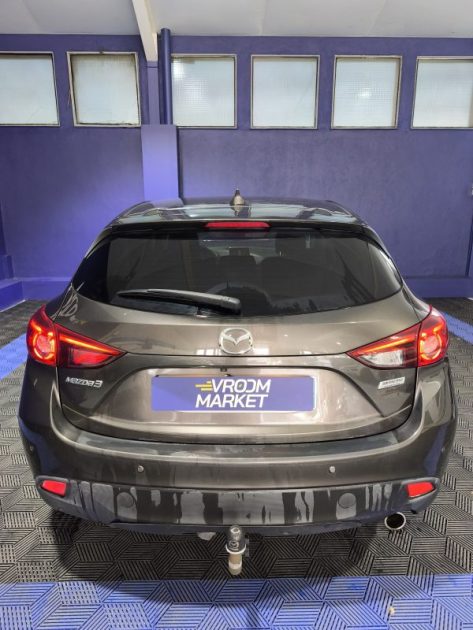 MAZDA MAZDA 3 1.5 105CV SKYACTIV - FINITION DYNAMIQUE - ENTRETIEN A JOUR 1.5 SKYACTIV-D 105 SÉLECTION 2016