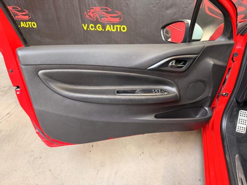 CITROEN DS3 1.4 VTi 95 Airdream Chic 