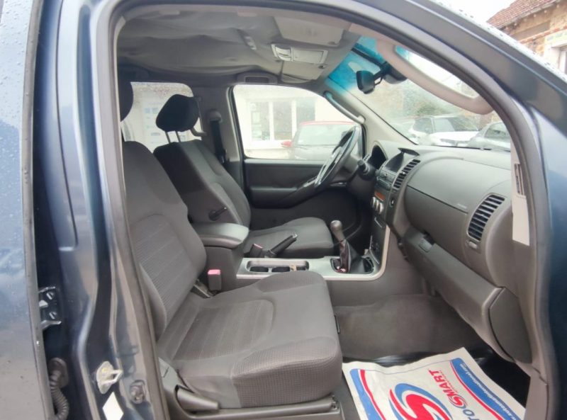 NISSAN PATHFIND. 2.5 SPORT 2006