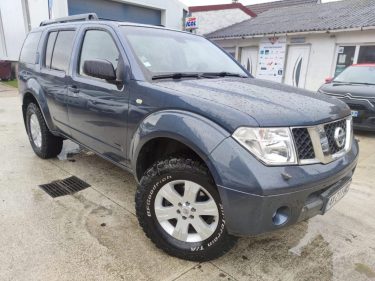 NISSAN PATHFIND. 2.5 SPORT 2006