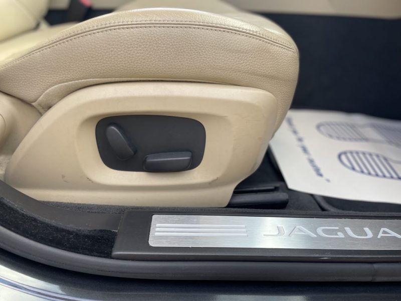 JAGUAR XF 2.2 D 200CH LUXE 2014