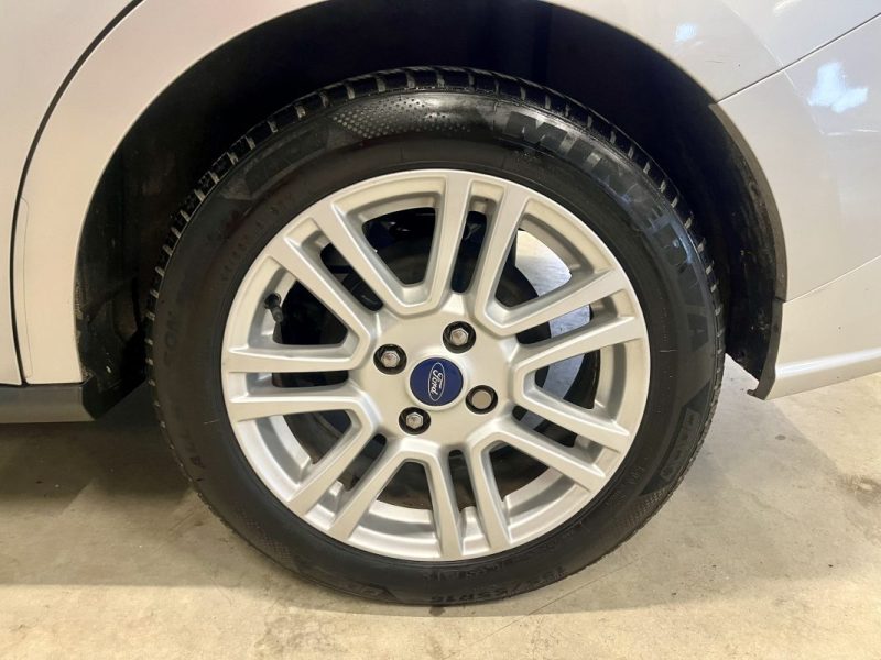 FORD Tourneo Courier 1.0 Ecoboost 100ch Titanium BVM 5 Portes 1ere Main GARANTIE 6 MOIS