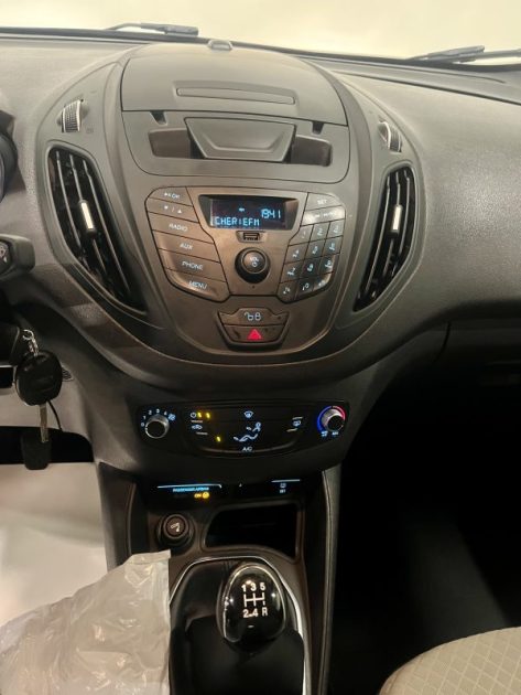 FORD Tourneo Courier 1.0 Ecoboost 100ch Titanium BVM 5 Portes 1ere Main GARANTIE 6 MOIS