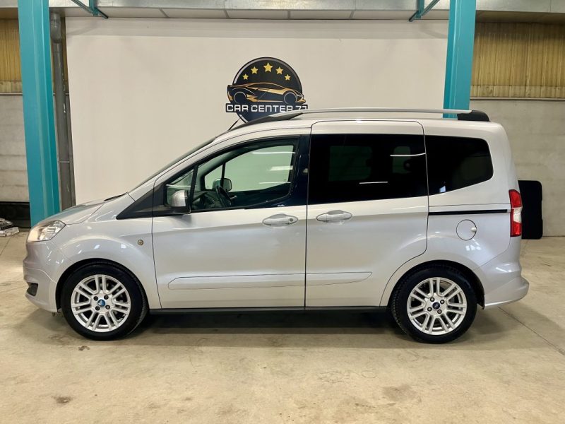 FORD Tourneo Courier 1.0 Ecoboost 100ch Titanium BVM 5 Portes 1ere Main GARANTIE 6 MOIS