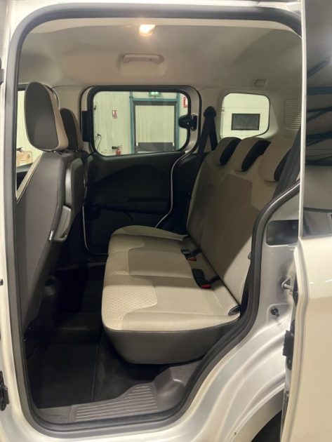 FORD Tourneo Courier 1.0 Ecoboost 100ch Titanium BVM 5 Portes 1ere Main GARANTIE 6 MOIS