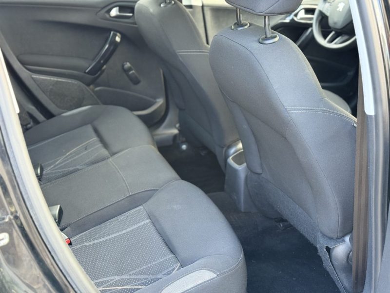 PEUGEOT 208 1.6 E-HDI FAP FÉLINE 5P 92CV 2012 178 000KM 