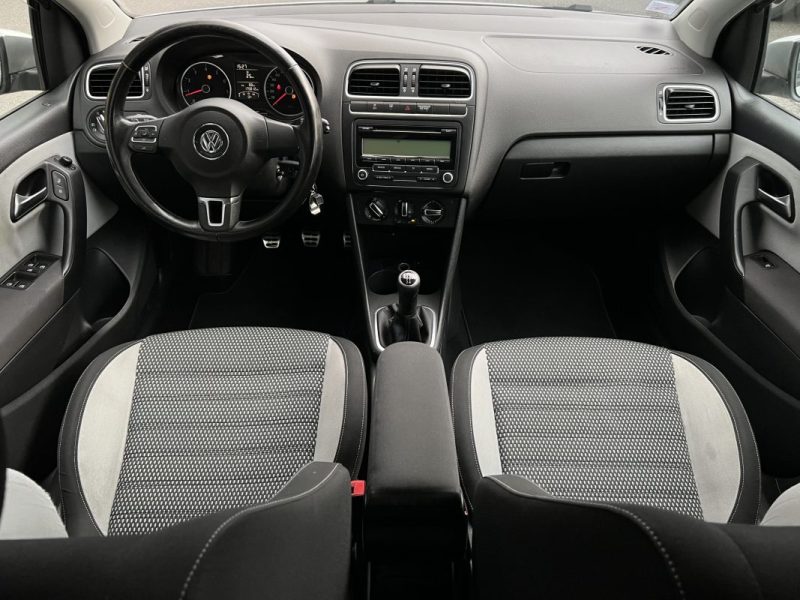 VOLKSWAGEN POLO 5 V CROSS POLO 1.4 85 Cv 5 PORTES REGULATEUR BLUETOOTH CRIT AIR 1