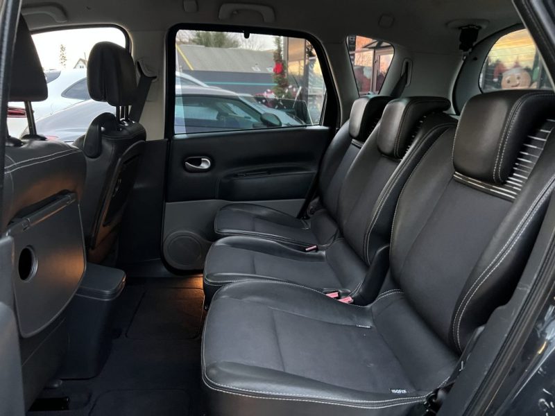 RENAULT SCENIC 2 II PHASE 2 1.9 DCI 120 Cv - FRAIS MECANIQUES A PREVOIR LIRE L ANNONCE