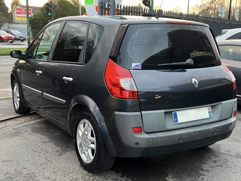 RENAULT SCENIC 2 II PHASE 2 1.9 DCI 120 Cv - FRAIS MECANIQUES A PREVOIR LIRE L ANNONCE