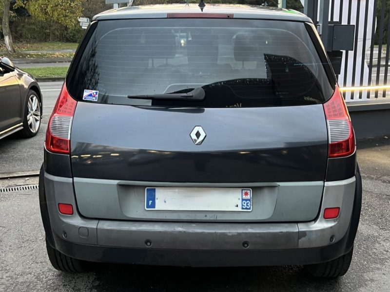 RENAULT SCENIC 2 II PHASE 2 1.9 DCI 120 Cv - FRAIS MECANIQUES A PREVOIR LIRE L ANNONCE