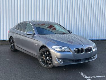B.M.W. Serie 5 528iA 245CH Luxury / Garantie 3/12 MOIS
