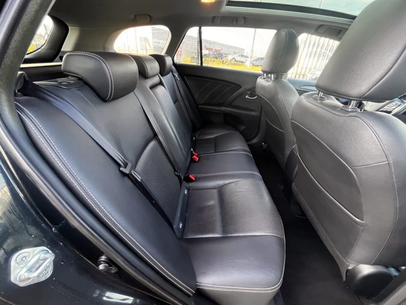 TOYOTA AVENSIS Touring Sports 1.6 D-4D 112cv  EXECUTIVE 06/2016