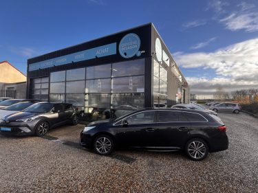 TOYOTA AVENSIS Touring Sports 1.6 D-4D 112cv  Executive 06/2016