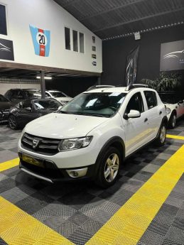 MAGNIFIQUE DACIA SANDERO STEPWAY 90CH 0.9 TCE ( 2ÈME MAIN, BLUETOOTH, ÉCRAN MULTIMÉDIA)⭐️⭐️⭐️⭐️⭐️
