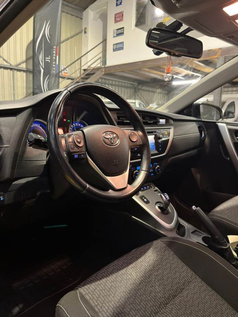 MAGNIFIQUE TOYOTA AURIS TOURING 136CH ( ATTELAGE, TOIT PANORAMIQUE)⭐️⭐️⭐️⭐️⭐️