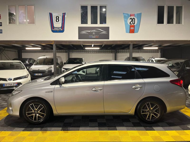 MAGNIFIQUE TOYOTA AURIS TOURING 136CH ( ATTELAGE, TOIT PANORAMIQUE)⭐️⭐️⭐️⭐️⭐️