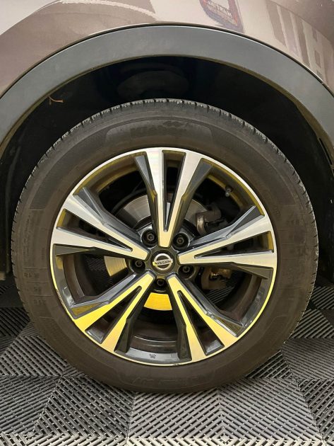 MAGNIFIQUE NISSAN QASHQAI 1.3 160CH (1ERE MAIN, SUIVI D’ENTRETIEN NISSAN, APPLE CARPLAY)