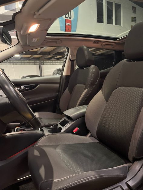 MAGNIFIQUE NISSAN QASHQAI 1.3 160CH (1ERE MAIN, SUIVI D’ENTRETIEN NISSAN, APPLE CARPLAY)