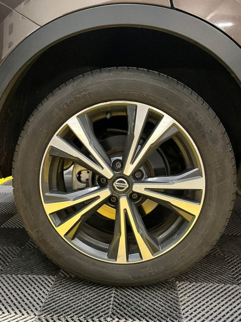 MAGNIFIQUE NISSAN QASHQAI 1.3 160CH (1ERE MAIN, SUIVI D’ENTRETIEN NISSAN, APPLE CARPLAY)