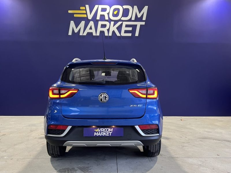 MG ZS II EV 143 LUXURY 2021
