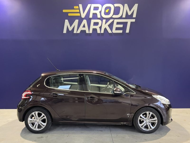 PEUGEOT 208 1.2 VTI ACTIVE 5P 82CH / DISTRIBUTION NEUVE 